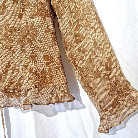 3/$20-Silk Boho Floral Blouse, Gold, Ruffles, Long Sleeves, ICE brand - Picture 5 of 13